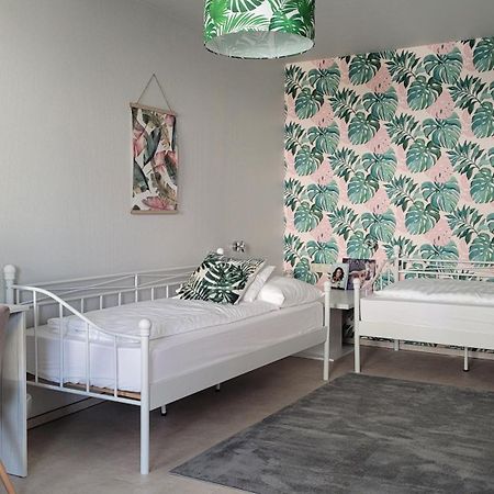 Silver Lodge Apartments Еґер Екстер'єр фото