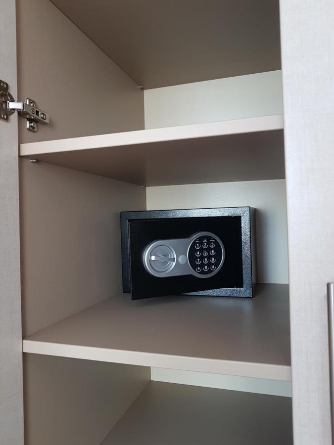 Silver Lodge Apartments Еґер Екстер'єр фото