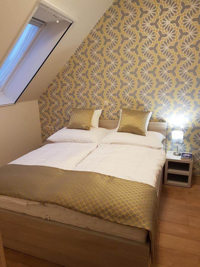 Silver Lodge Apartments Еґер Екстер'єр фото