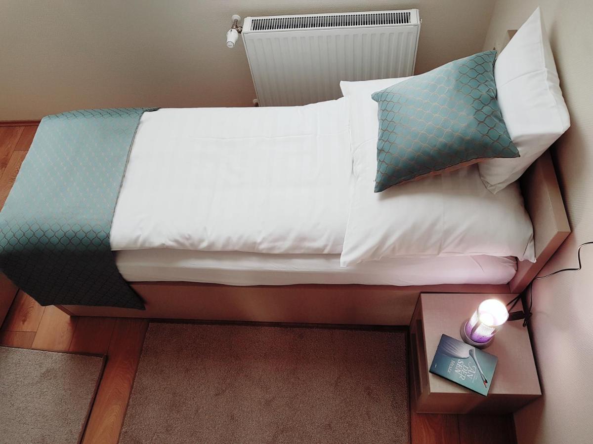 Silver Lodge Apartments Еґер Екстер'єр фото
